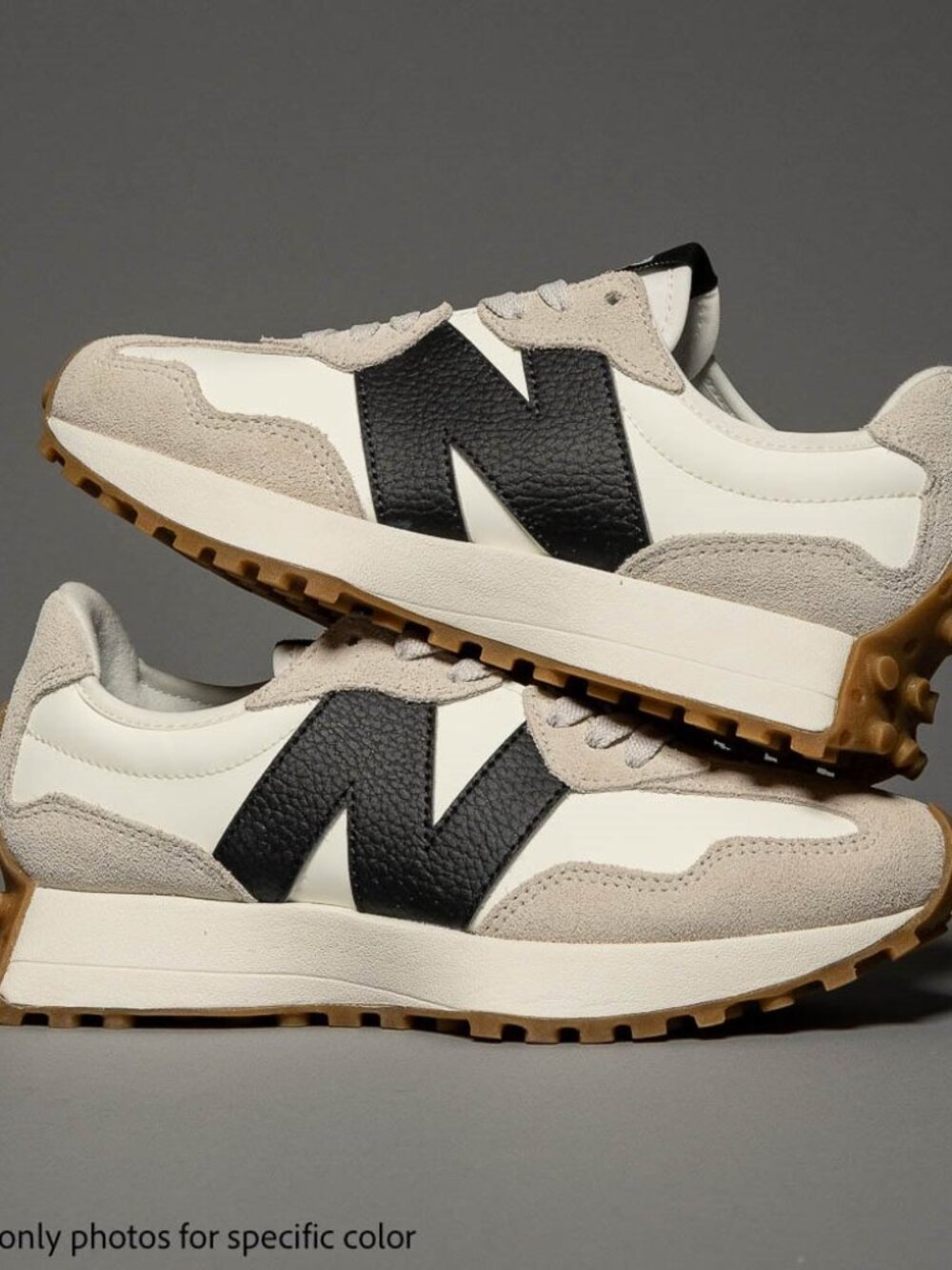 Womens New Balance 327 Athletic Shoe - Moonbeam / Black